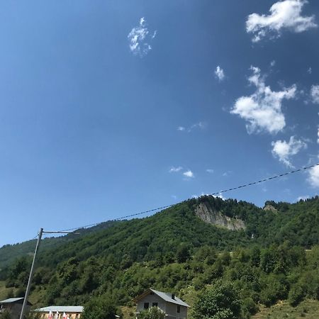 Hotel White Mountains • Თეთრი Მთები Mestia Eksteriør bilde