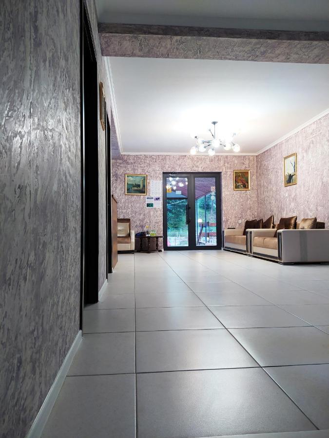 Hotel White Mountains • Თეთრი Მთები Mestia Eksteriør bilde