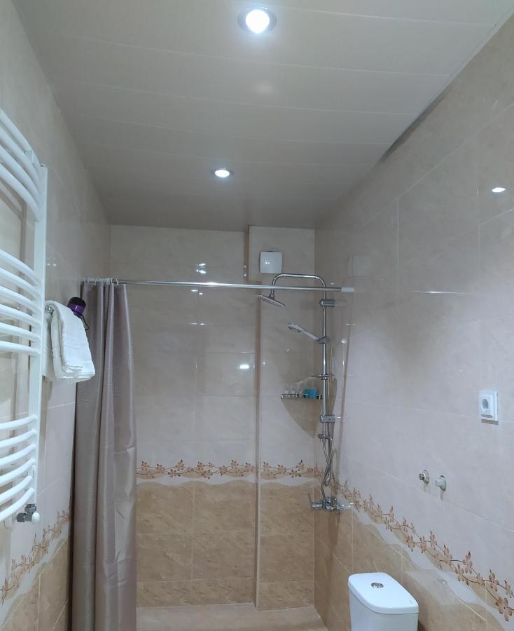 Hotel White Mountains • Თეთრი Მთები Mestia Eksteriør bilde